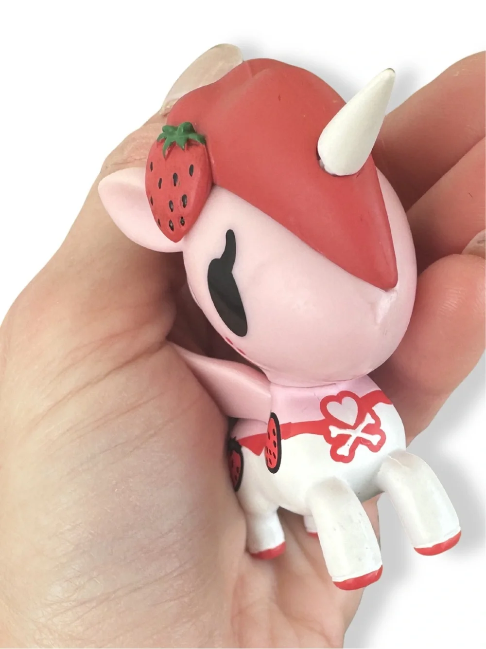 Tokidoki Unicorno Series 4 Strawberry “Ruby” Vinyl Figure Collectible 3